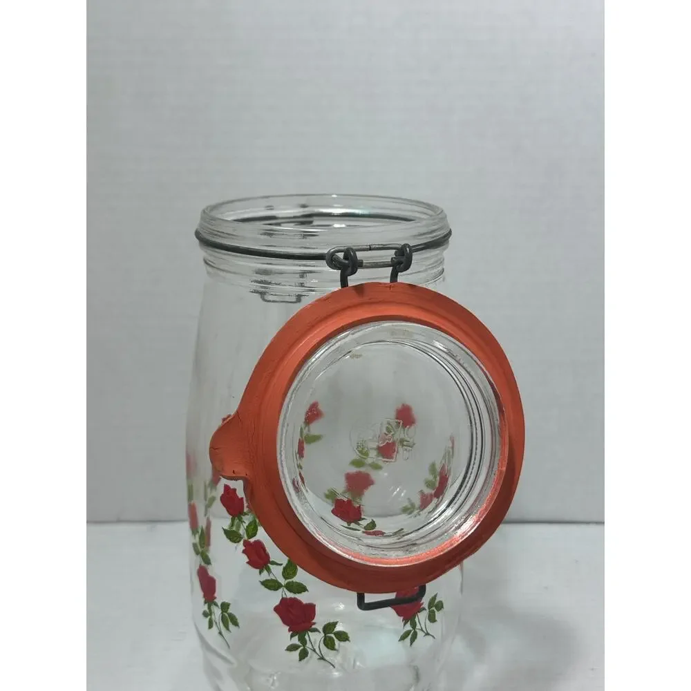 Vintage ARC Red Roses / Flowers Jar / Cannister Made in France 1.5 L